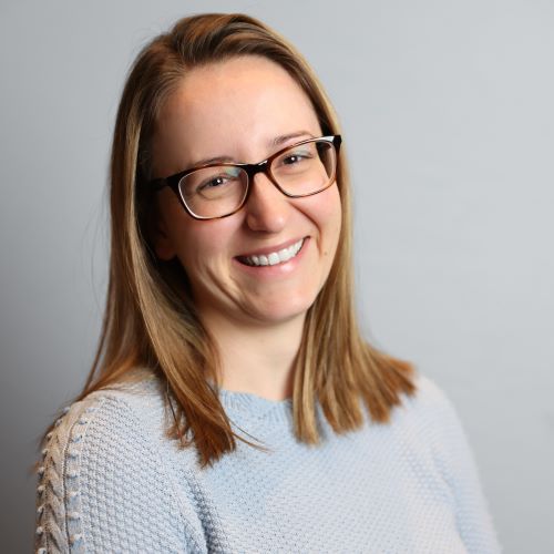 Professional Headshot of Becky Chabot